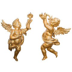 Fantastic Pair of Italian Golden Wood Angels, Venice 1640-1650