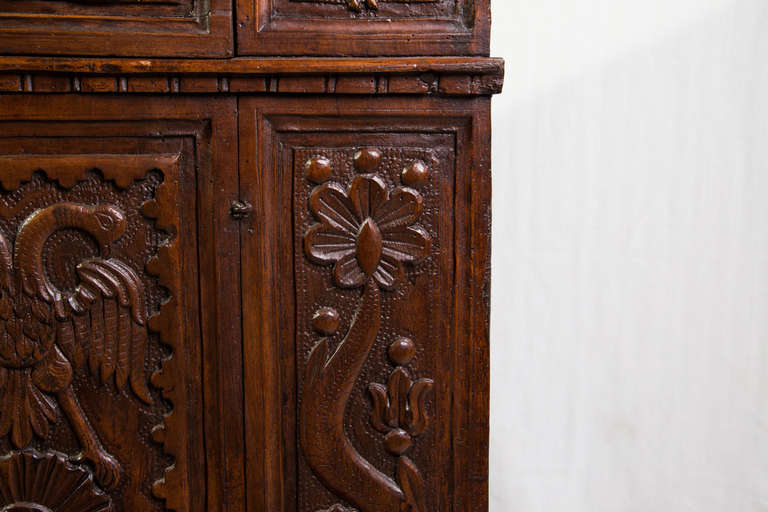 17th Century Carved Walnut Italian Faldstool 1