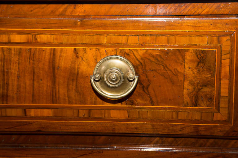 Italian Louis XVI Lombard Chest of Drawers Made of Walnut For Sale