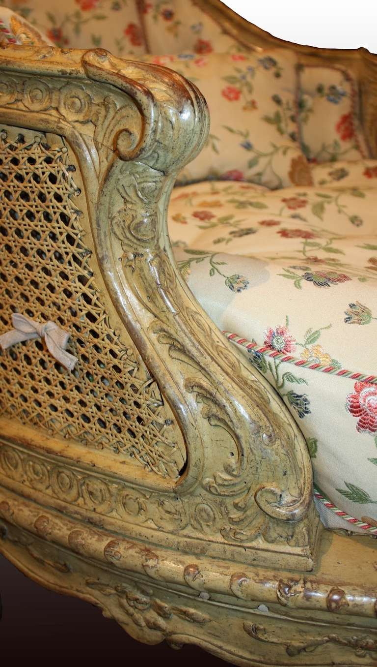 French Louis XV Beechwood Chaise Longue For Sale