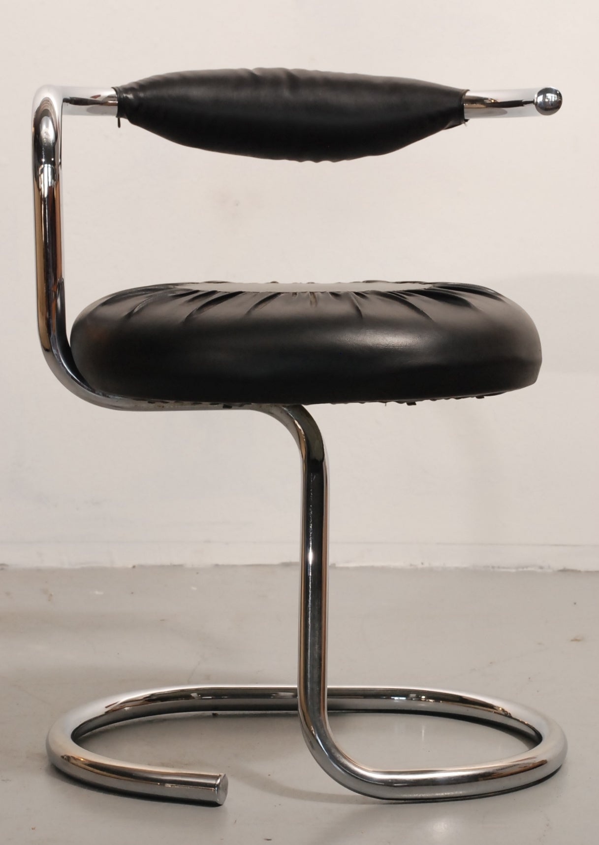 Italian Nice Set of Stoppino Chairs with Black Upholstery For Sale