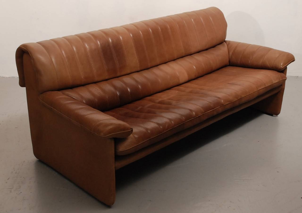 Mid-Century Modern De Sede DS-85 in Brown Bull-Leather For Sale