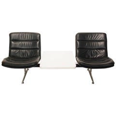 Artifort Leather Chairs with Lecture Table