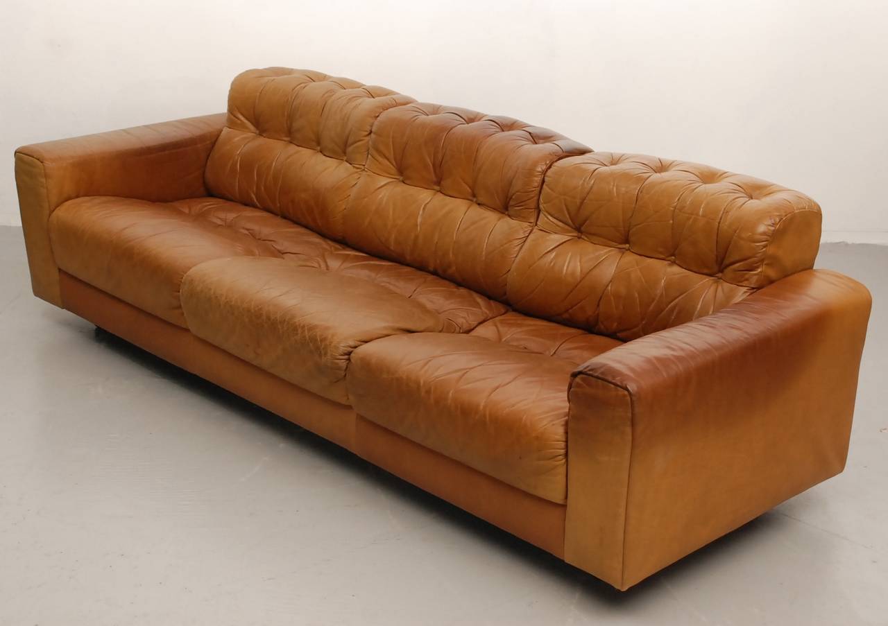 Swiss De Sede DS40 Three-Seat Sofa in Natural Leather (incl delivery US)