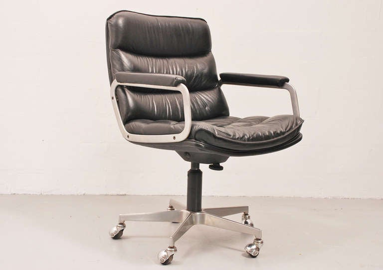 Mid-20th Century Artifort Office Chair in Black Leather