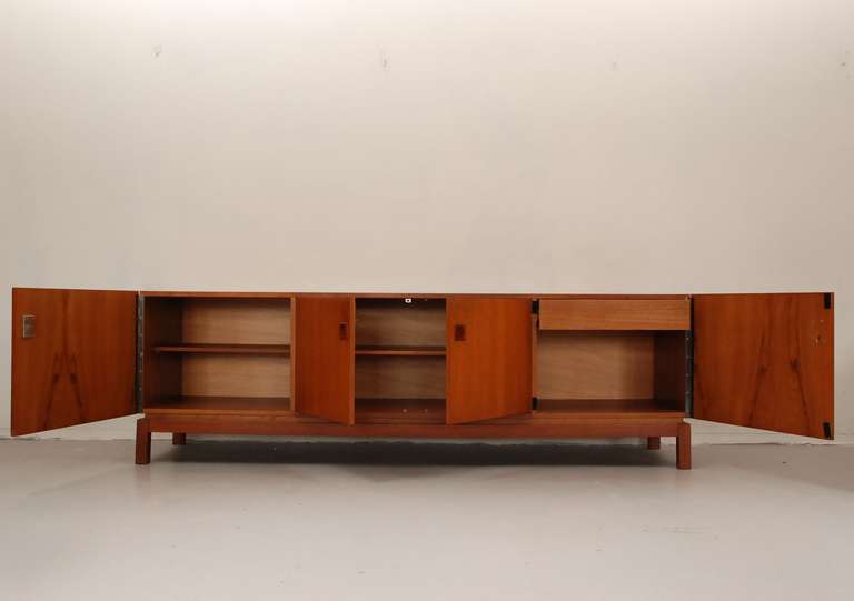 Dutch cabinet/credenza in teak from Mahjongg In Good Condition In Rotterdam, NL