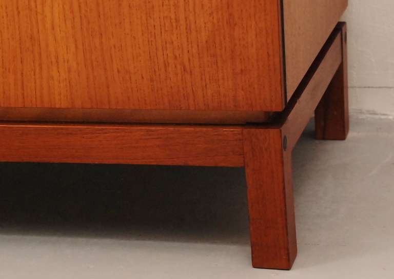 Teak Dutch cabinet/credenza in teak from Mahjongg