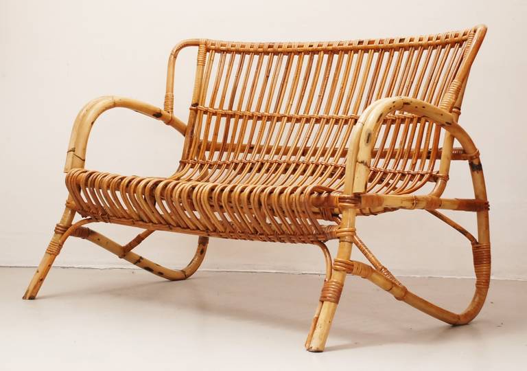 Superb Rohé rattan two-seater