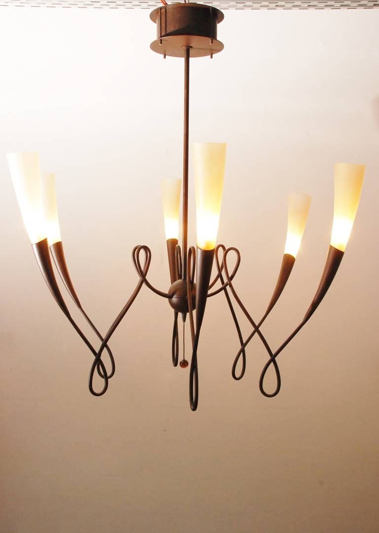 Impressive Terzani chandelier with murano glass