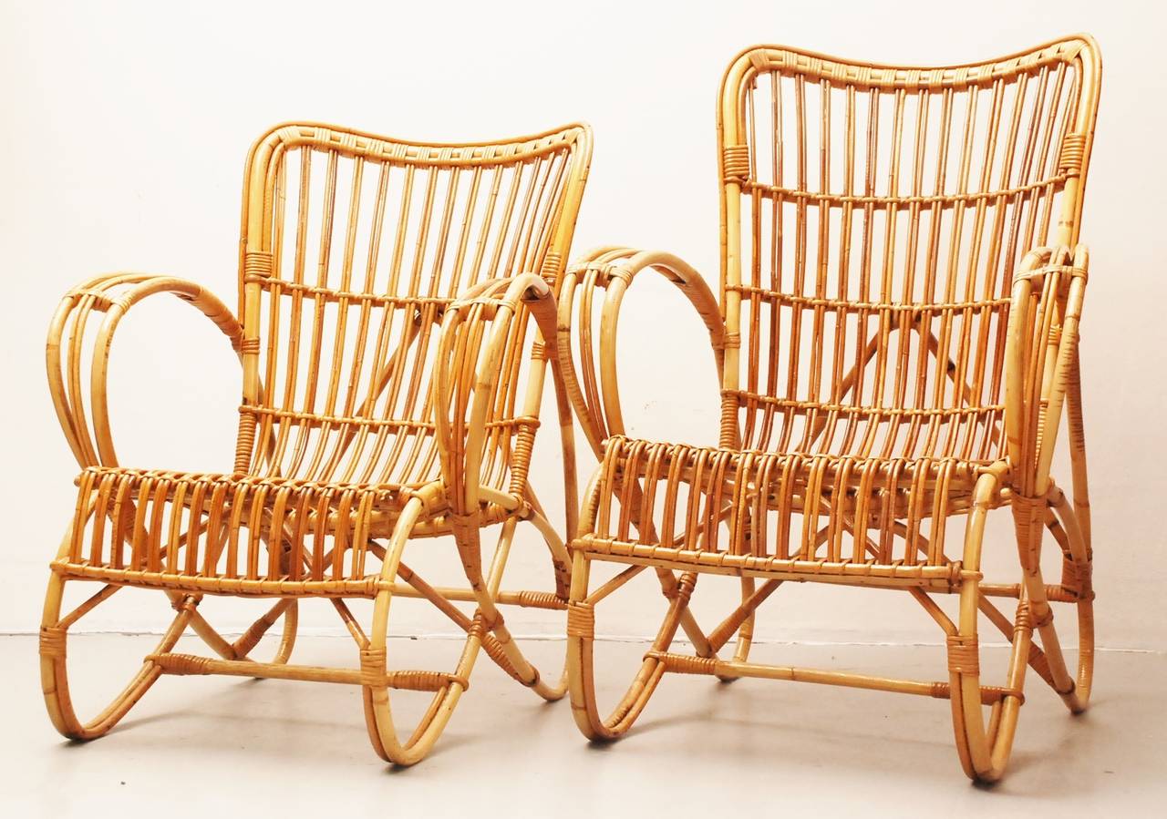 Very original club chairs from Rohé (Netherlands). After the occupation of Indonesia, this Dutch company imported several skills, to do with the art of rattan processing. The combination of traditional rattan processing with design became very