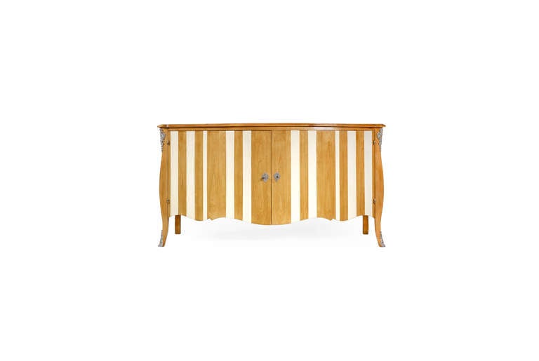 Quercia Credenza Luigi XV in vendita