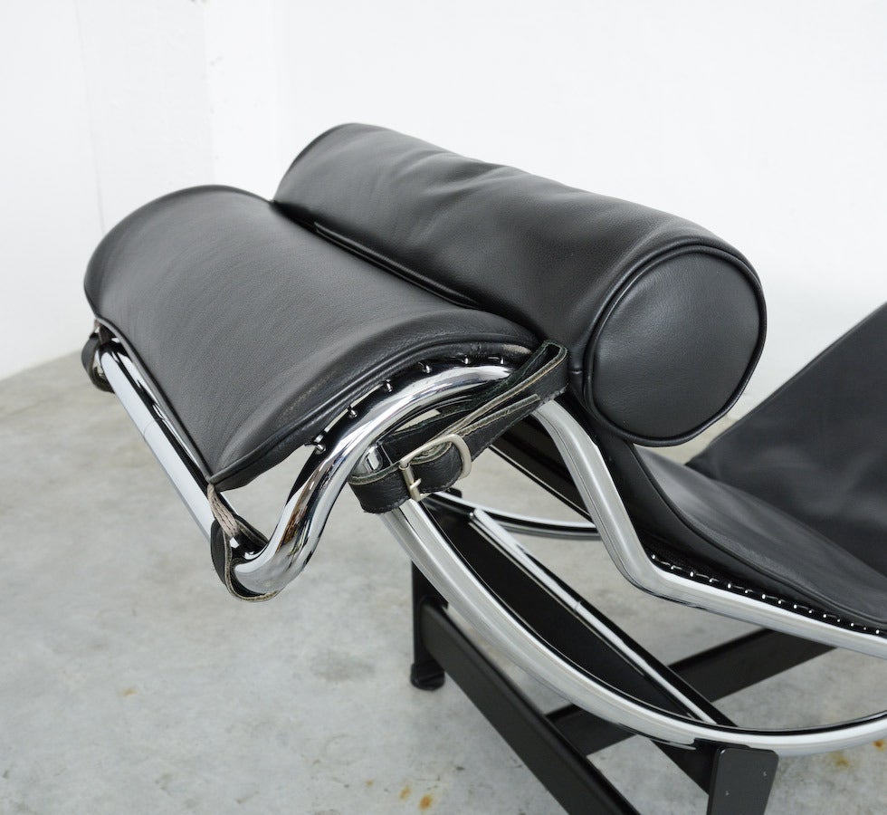 20th Century Chaise-Longue LC4 by Le Corbusier for Cassina