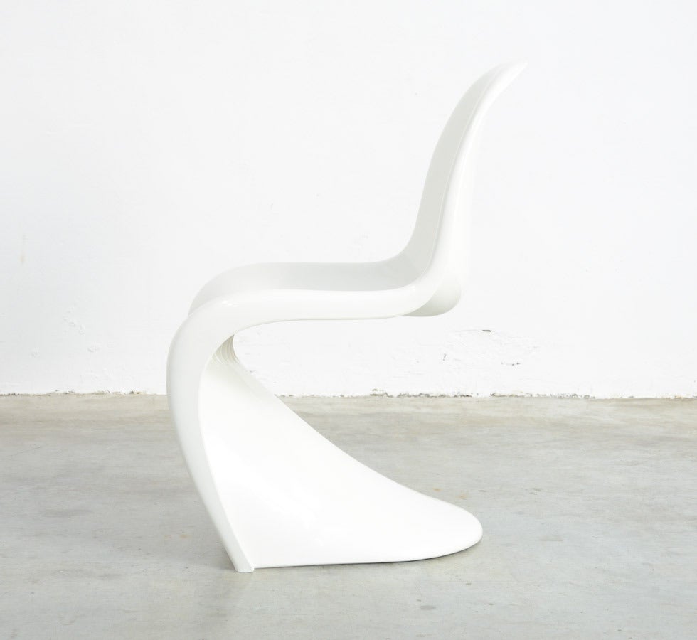 Organique Ensemble de 4 chaises empilables S de Verner Panton pour Herman Miller, 1973