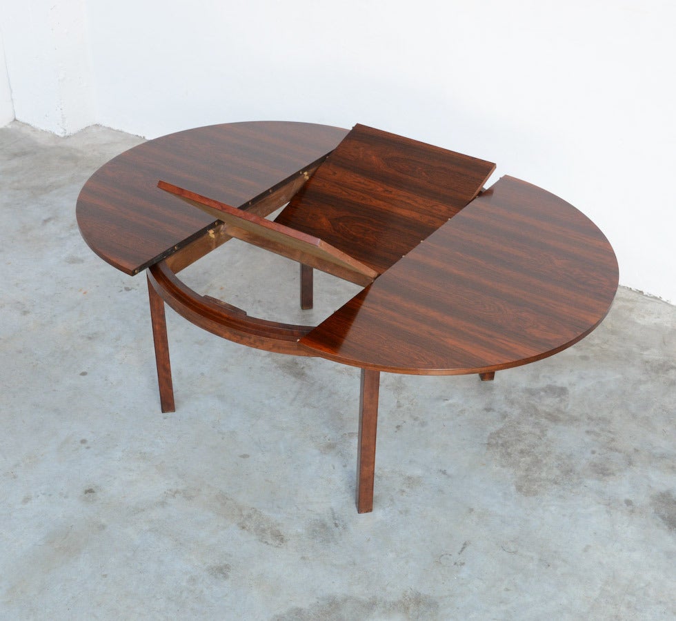Mid-Century Modern Round Extendable Rosewood Dining Table by Alfred Hendrickx for Belform