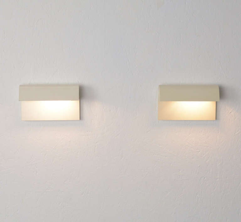 Modern Pair of Wall Lamps GE 50 by Ch. Gevers for Light