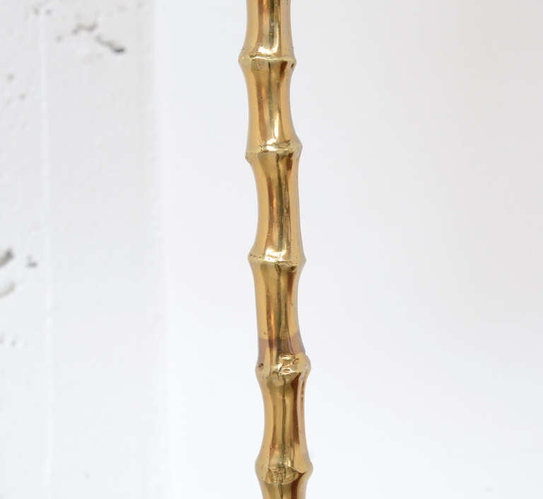 Faux Bamboo Brass Floor Lamp in the style of Maison Bagues In Excellent Condition In Vlimmeren, BE