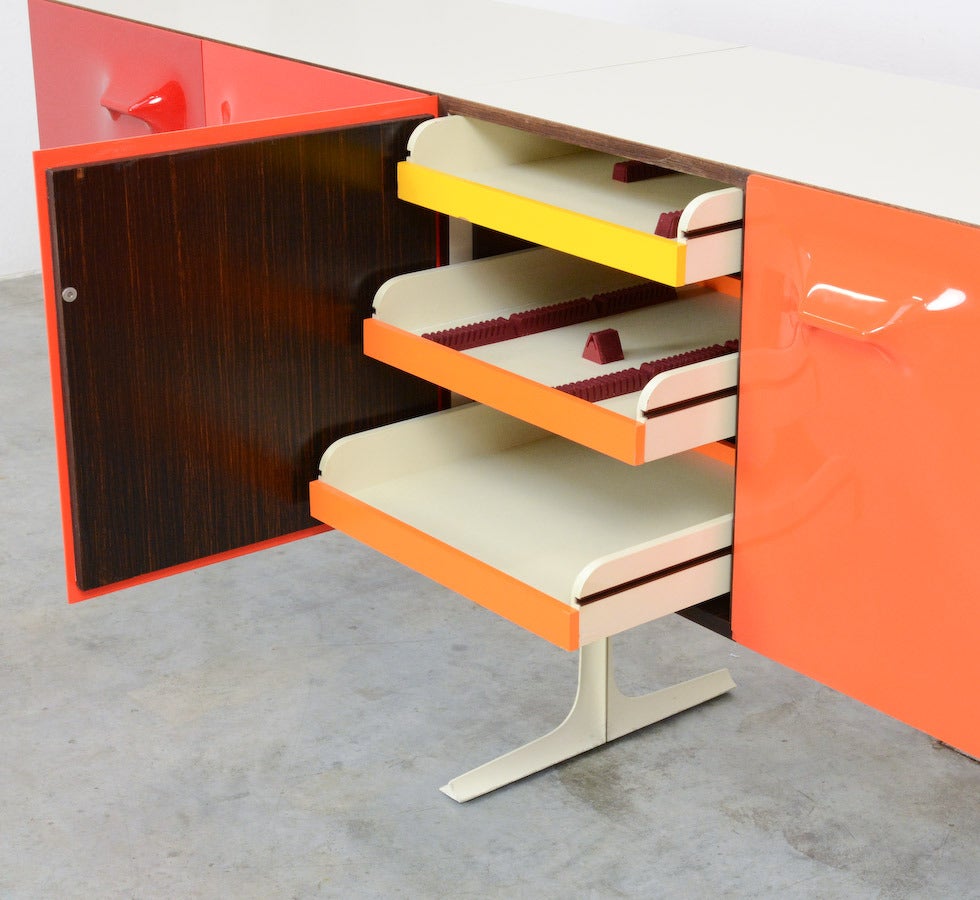 Mid-20th Century Double Sided Sideboard by Raymond Loewy for DF 2000