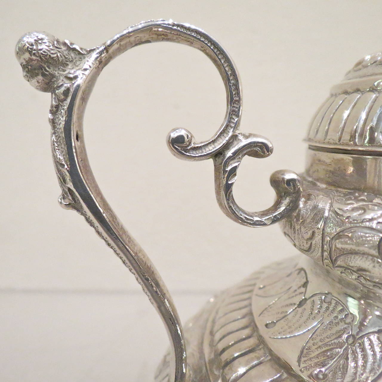 Mid-18th Century Antique Sterling 925/°°° Silver Dutch Teapot (théière hollandaise) en vente 1