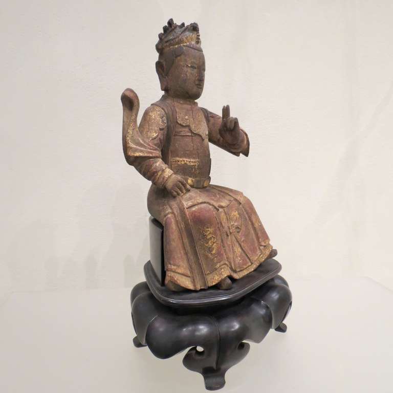 Chinese Fine Hard Wood Sculpture of a Deity, China, Ch'ien-Lung Kingdom, 1736-1795