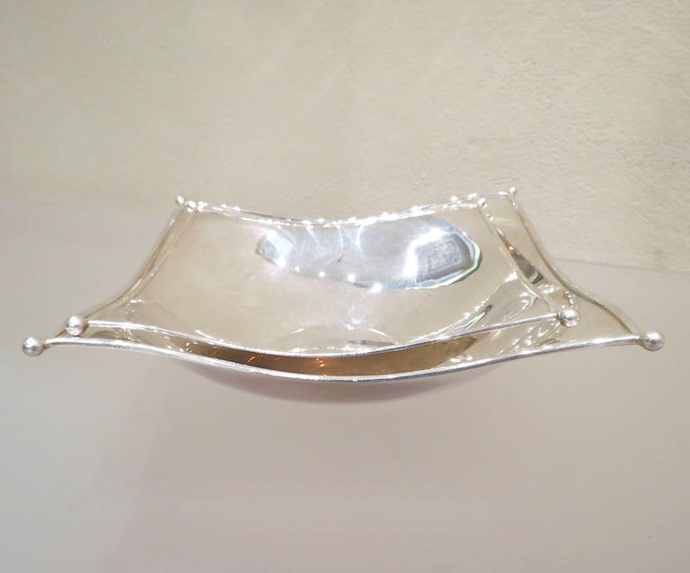 Napkin Shape Sterling Silver Bowl (Large Version) For Sale 2