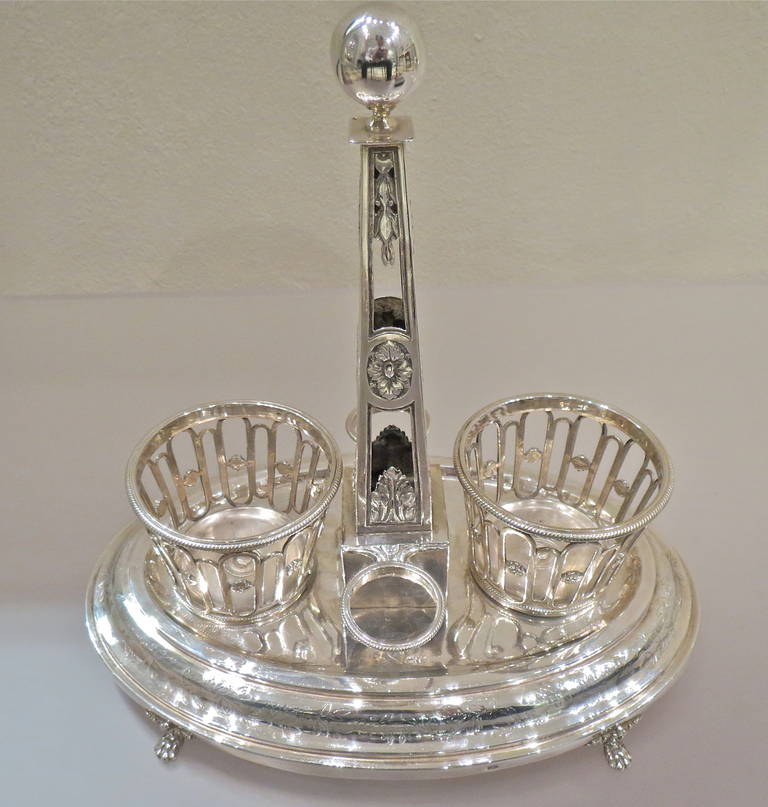 French Neoclassical Silver and Cut-Glass Two-Bottle Oil Cruet, Paris, 1787 2