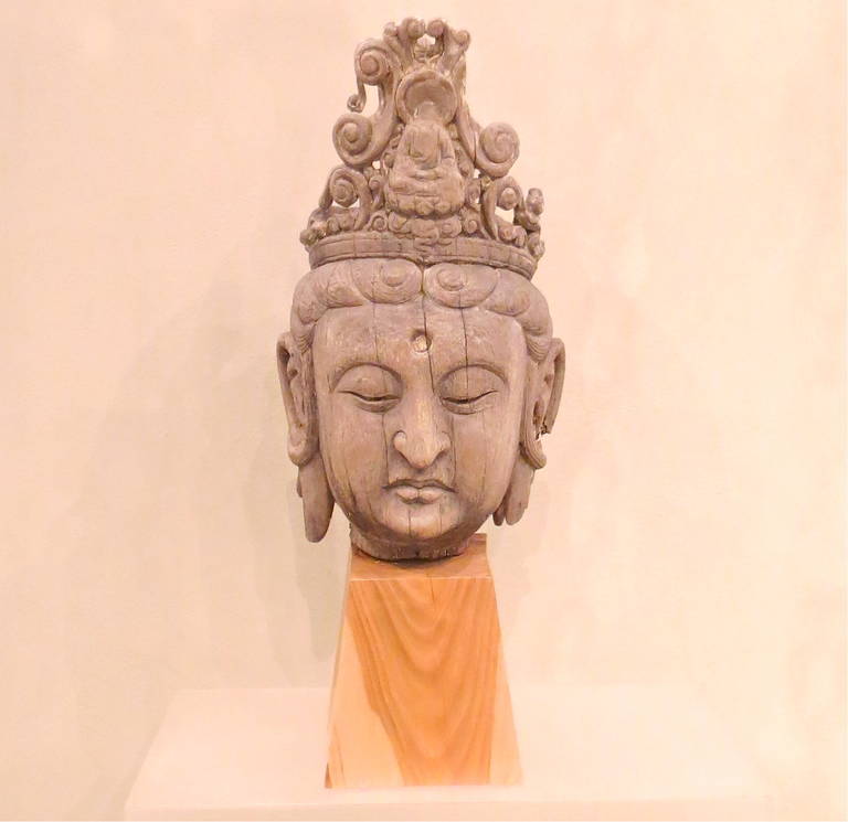 Large Carved Wood Head of a Guan Yin, China Ming Dynasty, 1368-1644 2