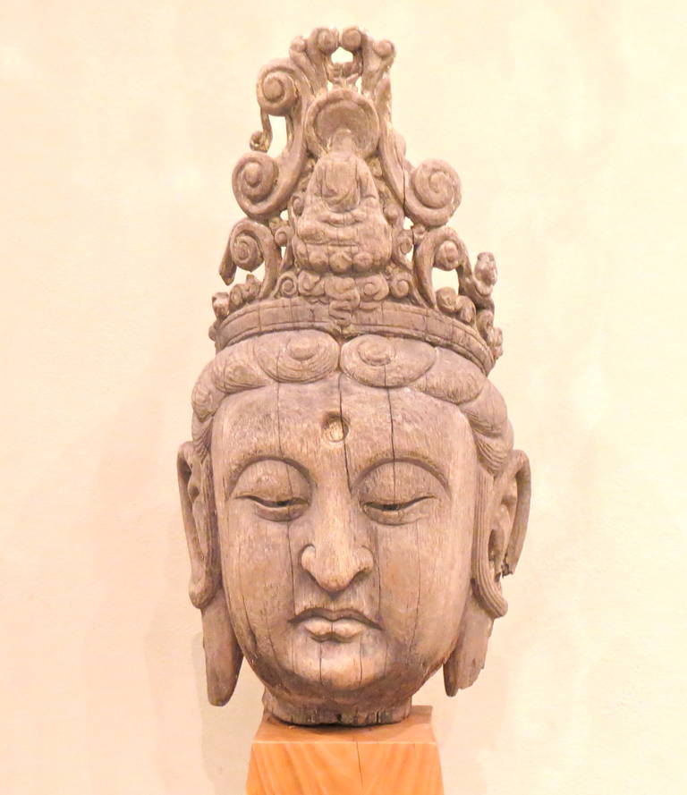 Large Carved Wood Head of a Guan Yin, China Ming Dynasty, 1368-1644 5