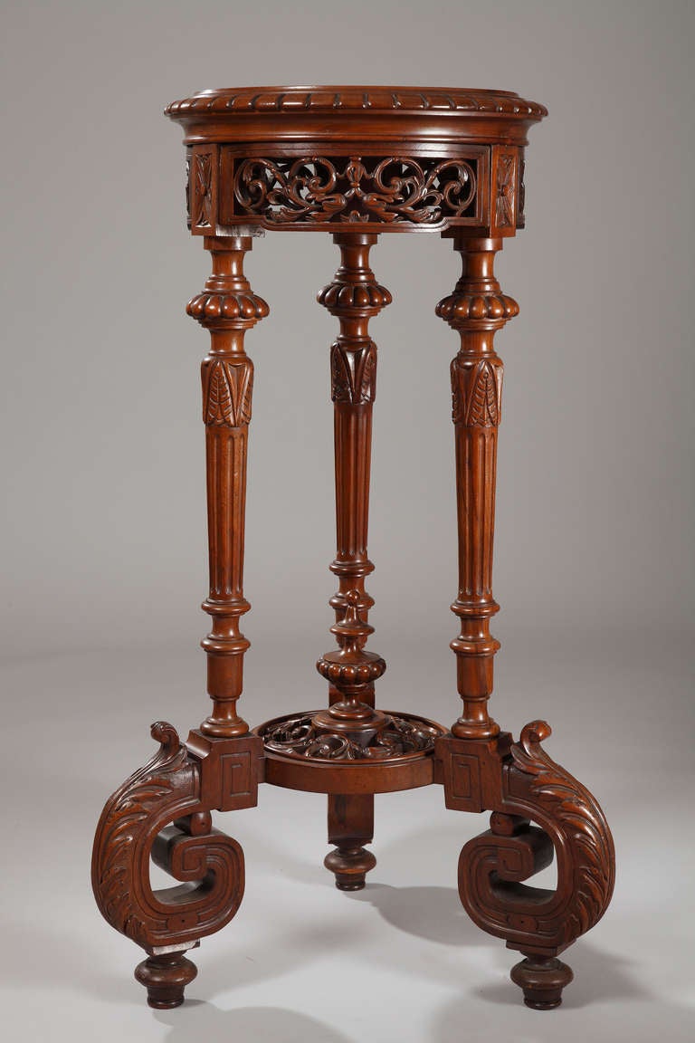 Gien, French Faience Jardiniere on Its Natural Walnut Stand, circa 1880 For Sale 4