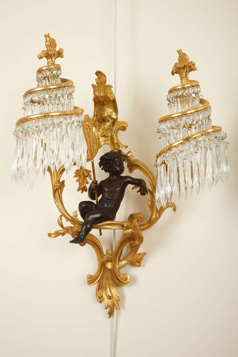 Belle Époque Pair of French Gilt Bronze and Crystal Wall Lights
