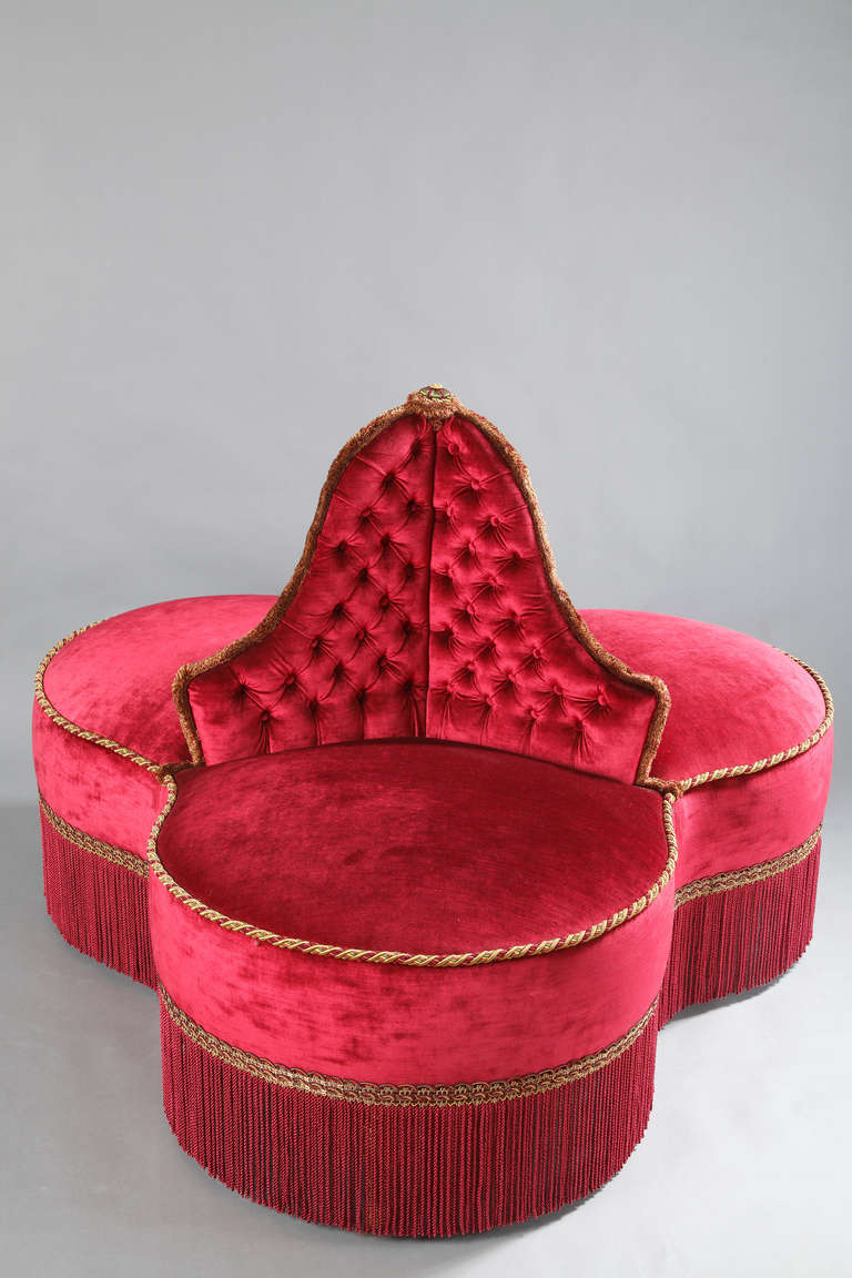 French Napoleon III Period Circular Couch, circa 1860 In Excellent Condition For Sale In Paris, FR