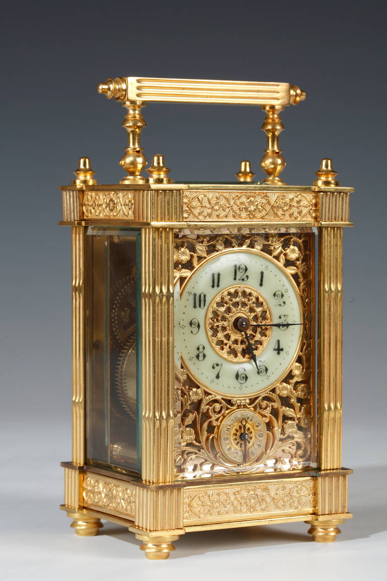 French Bronze Carriage Clock, 19th Century In Good Condition For Sale In Paris, FR