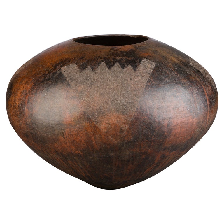 Zulu Tribal Carved Wood Snuff Container, South Africa Finely Carved Incised  For Sale at 1stDibs