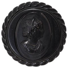 Vintage Art Deco Intaglio Cameo Brooch in Jet Black Bakelite, Substantial Brooch