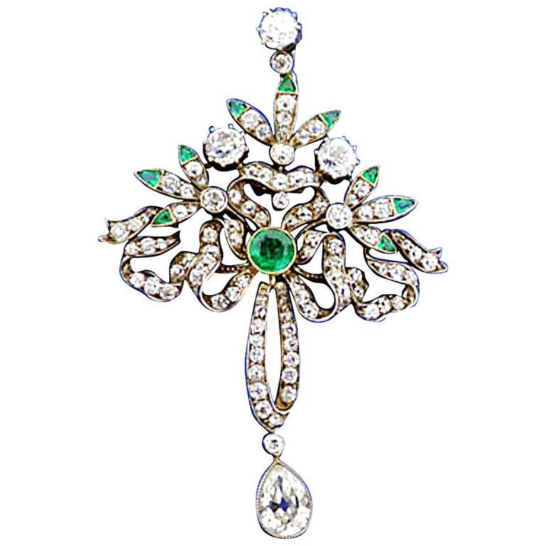 Victorian Emerald Diamond Pendant or Brooch, circa 1860 For Sale