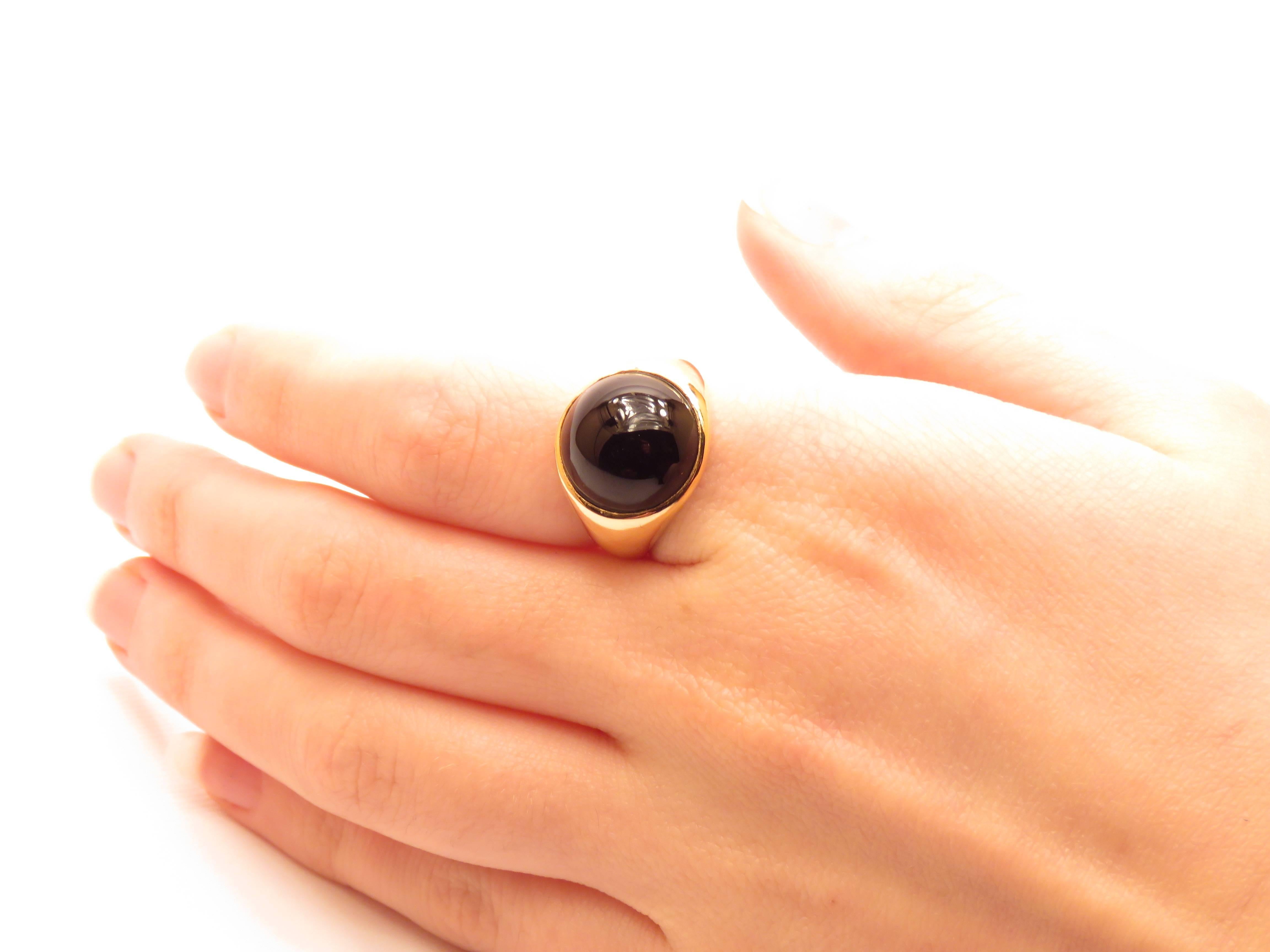 Modern Onyx 18 Karat White Rose Gold Dome Ring Handcrafted in Italy