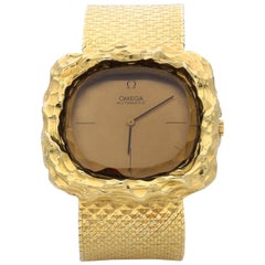 Omega Andrew Grima Ladies Yellow Gold Teak Automatic Wristwatch:: circa 1970