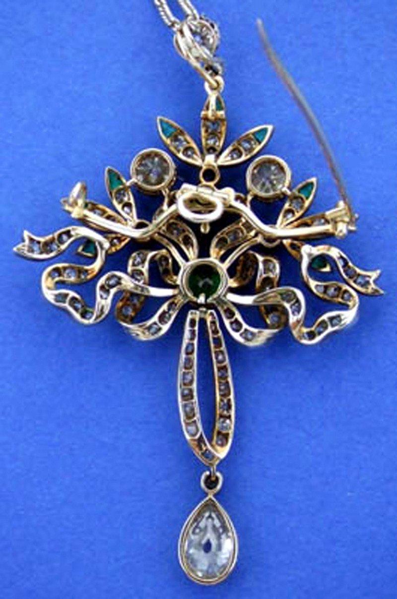 Victorian Emerald Diamond Pendant or Brooch, circa 1860 For Sale 1