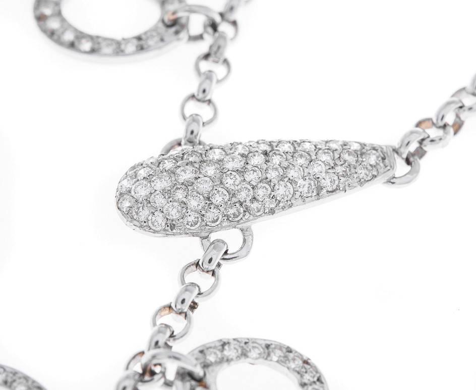 White Gold Baroque Pearl and 1.80 Carat Diamond Necklace im Zustand „Hervorragend“ im Angebot in Birmingham, GB