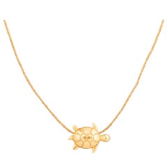 Lucky 18 Karat Yellow Gold Turtle Necklace