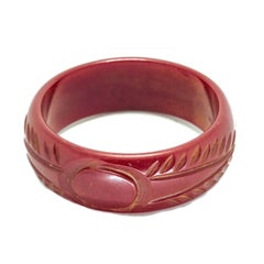 Art Deco Deep Cherry Red Hand-Carved Bakelite Bangle