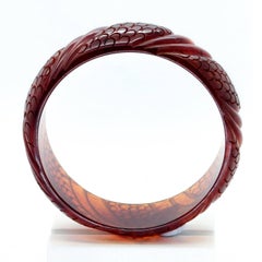 Antique Art Deco Root Beer Scalloped and Carved Bakelite Bangle