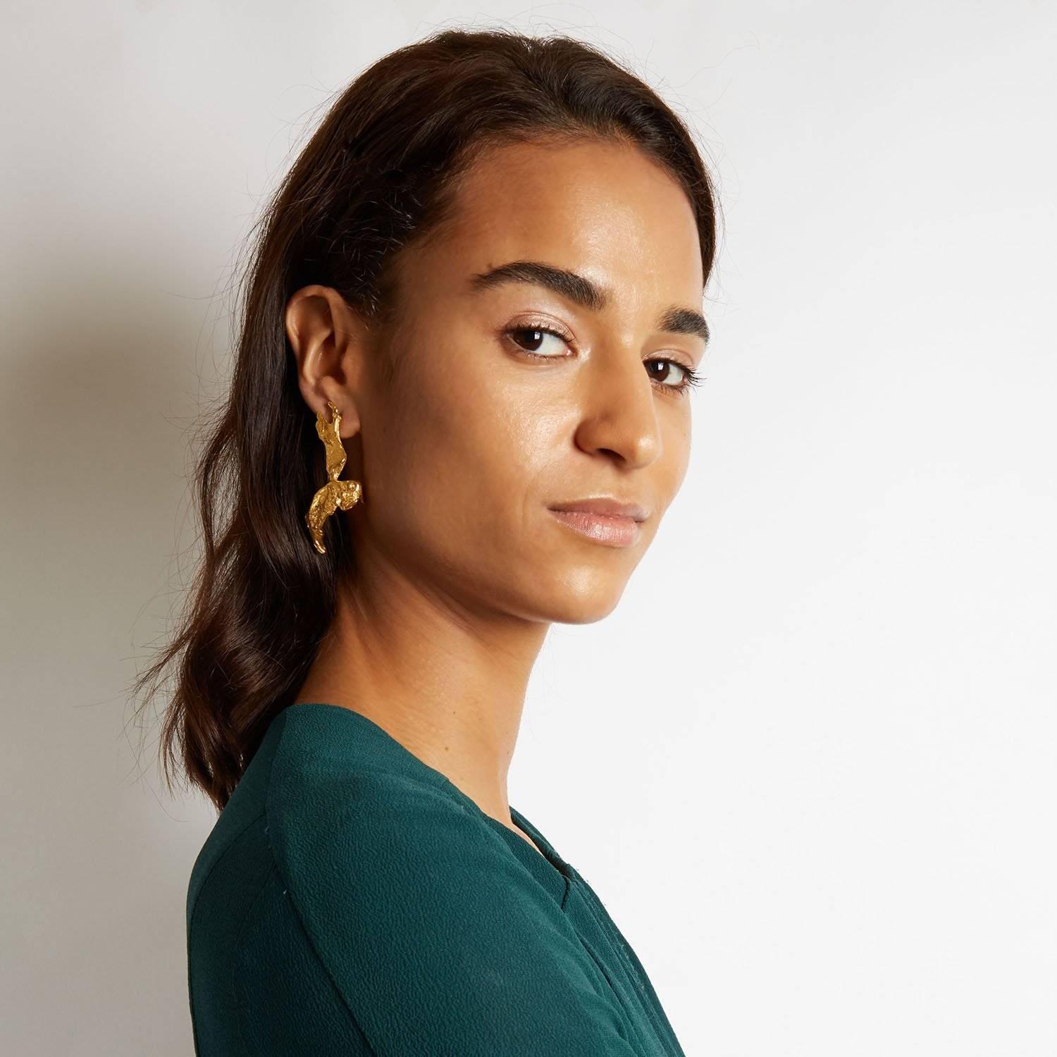 Women's Loveness Lee Thala Asymmetrical Gold Cuff and Drop Earrings For Sale