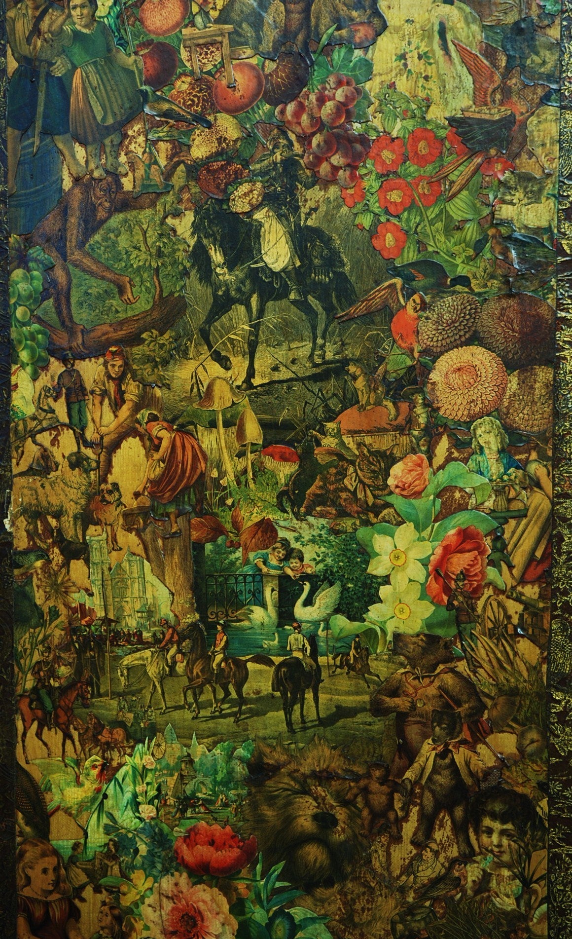 Late 19th Century Four-Panel Folding Decoupage Screen 1