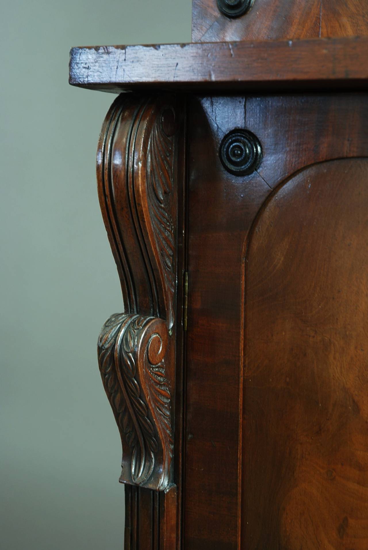 Early 19th Century Mahogany Glazed Bookcase For Sale 2