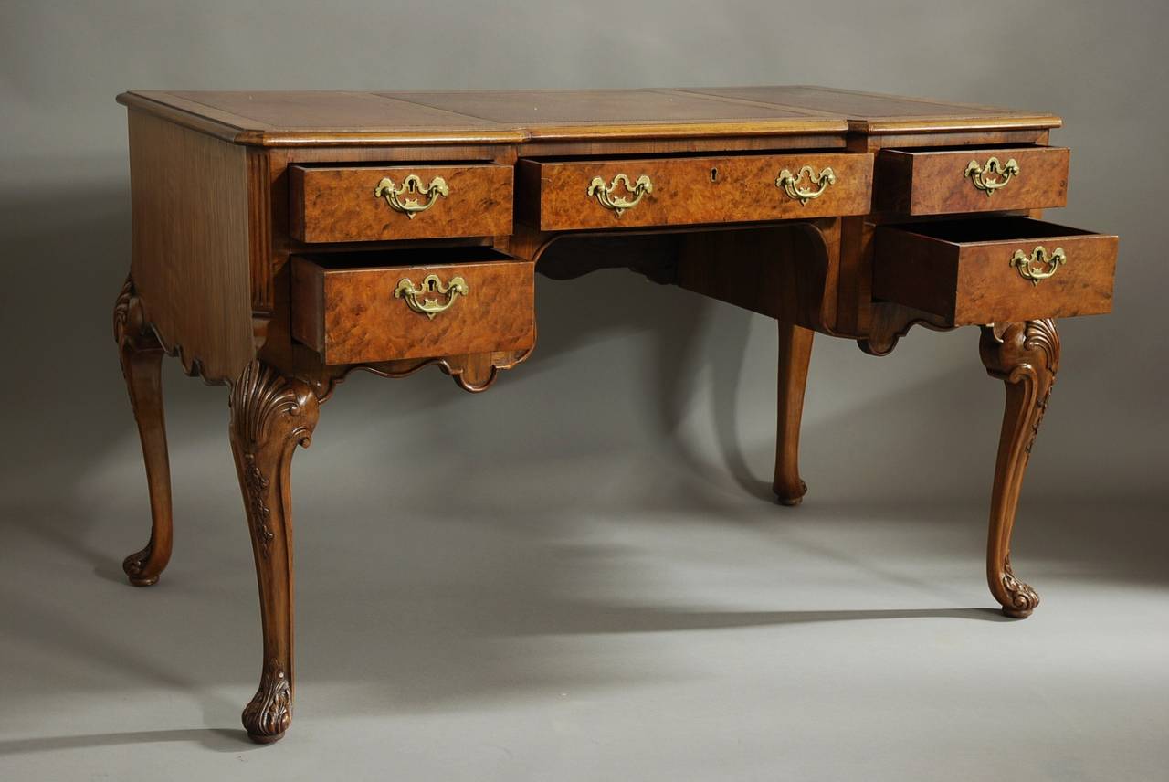 queen anne desk