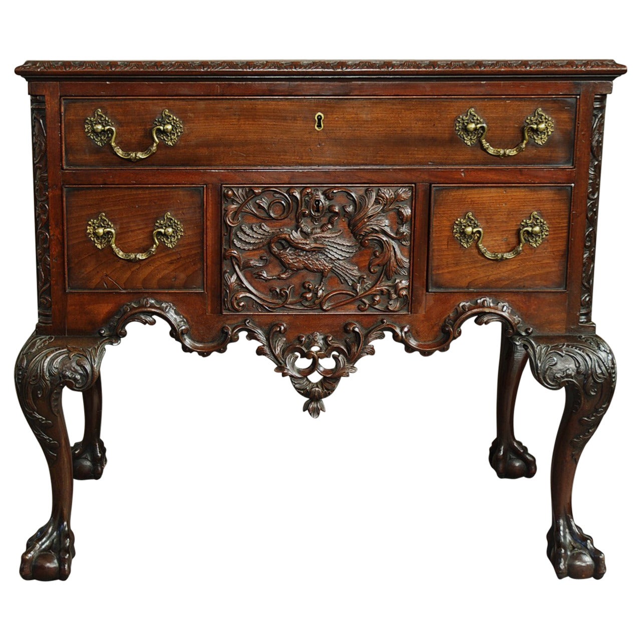 19th Century American Mahogany Dressing Table For Sale