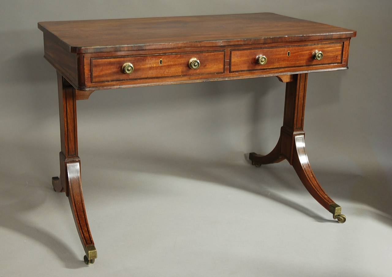 19th Century Mahogany Writing Table of Good Proportions In Good Condition In Suffolk, GB