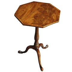 George III Octagonal Mahogany Tilt-Top Table of Superb Patina 10