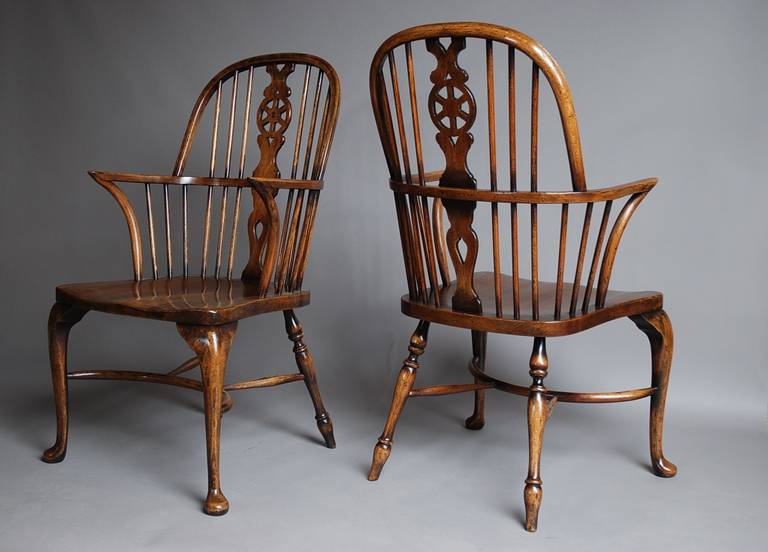 British Set of Eight Ash and Beech Wheelback Windsor Chairs