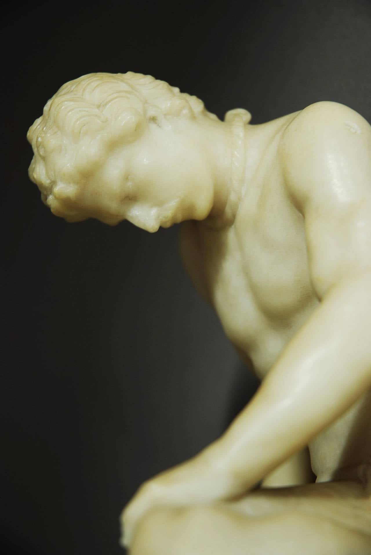 Grand Tour Alabaster Figure of 'The Dying Gaul' 3